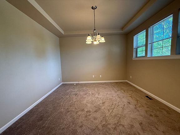 5th image of 20604 Sister Ln
