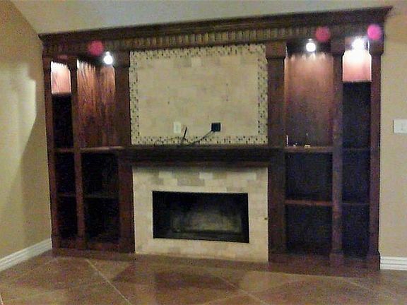 5th image of 920 Bridgewater Ln