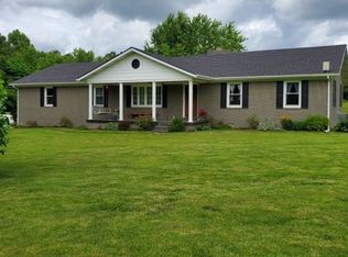 3189 Love Lee Rd, Morgantown, KY 42261