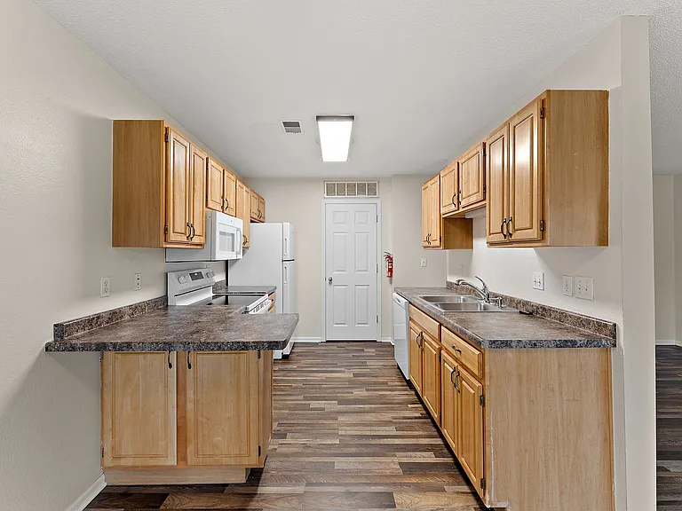 Georgetown Townhomes — Photo 25