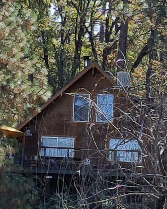 1st image of 16594 Bristow Ct