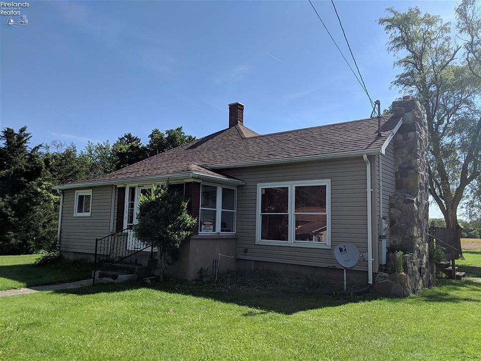 1st image of 104 Sullivan St