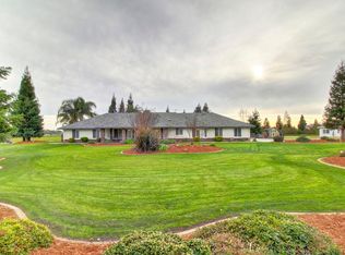 12396 Woods Rd, Wilton, CA 95693