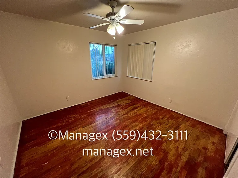 2836 N Cedar Ave — Photo 11