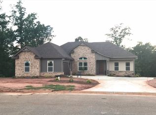 206 Lavendar Ln, Perry, GA 31069