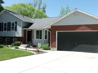 11352 S Clifford Cir, Sandy, UT 84092