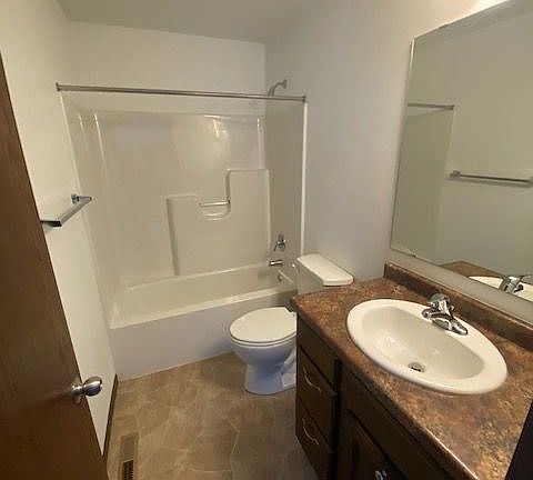 Bathroom2