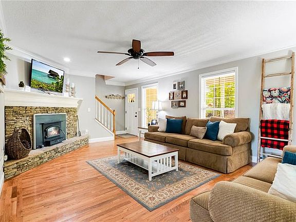 4th image of 154 Bryn Brooke Dr