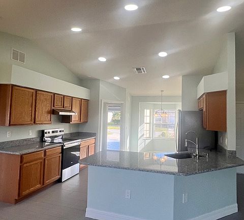 5th image of 8003 Princeton Manor Cir