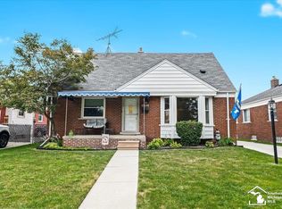 15218 Meyer Ave, Allen Park, MI 48101