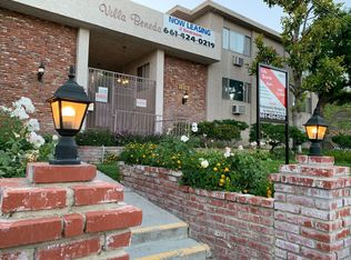 18015 Beneda Ln APT 110, Canyon Country, CA 91351