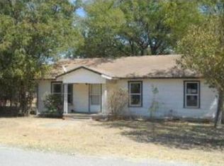 202 N Sycamore, Malone, TX 76660
