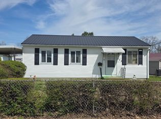 641 Short Culver St, Morganfield, KY 42437