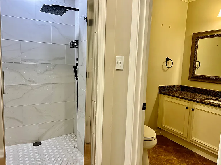 205 Kinderhill Ct — Photo 16
