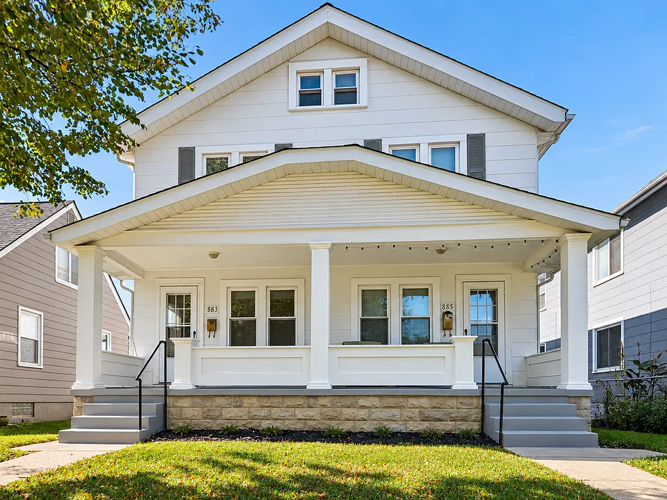 883 Thomas Rd