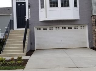 6913 Stansbury Ln, Landover, MD 20785
