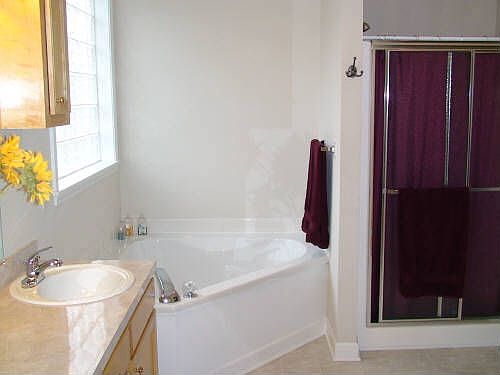 5th image of 21 Dimartino Ct