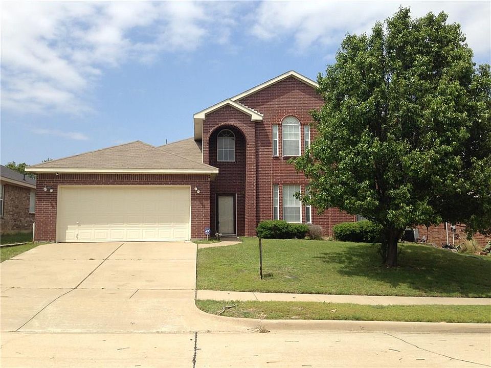 1st image of 409 Quail Roost Ln