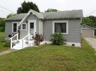 10 S McGill St, Knox, IN 46534