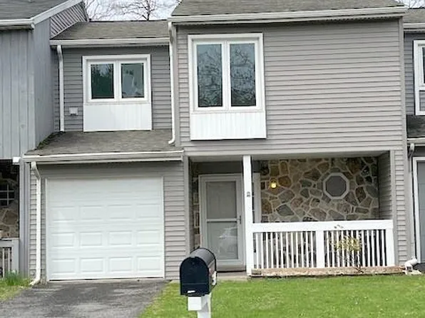 344 Tamarack Dr S, Allentown, PA 18104
