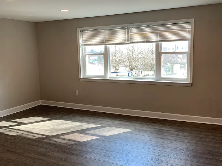 632 Lawler Pl — Photo 9