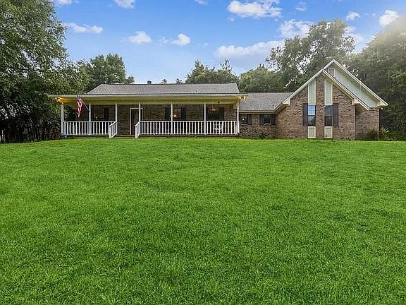 2nd image of 211 Hunter Dr