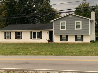 2276 W Banberry Dr, Lawrenceburg, IN 47025