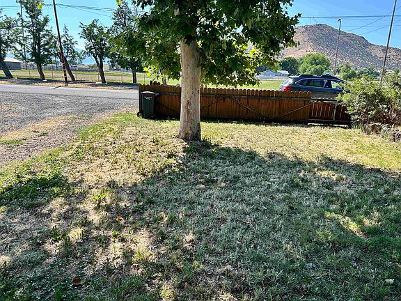 4th image of 450 S 9th St