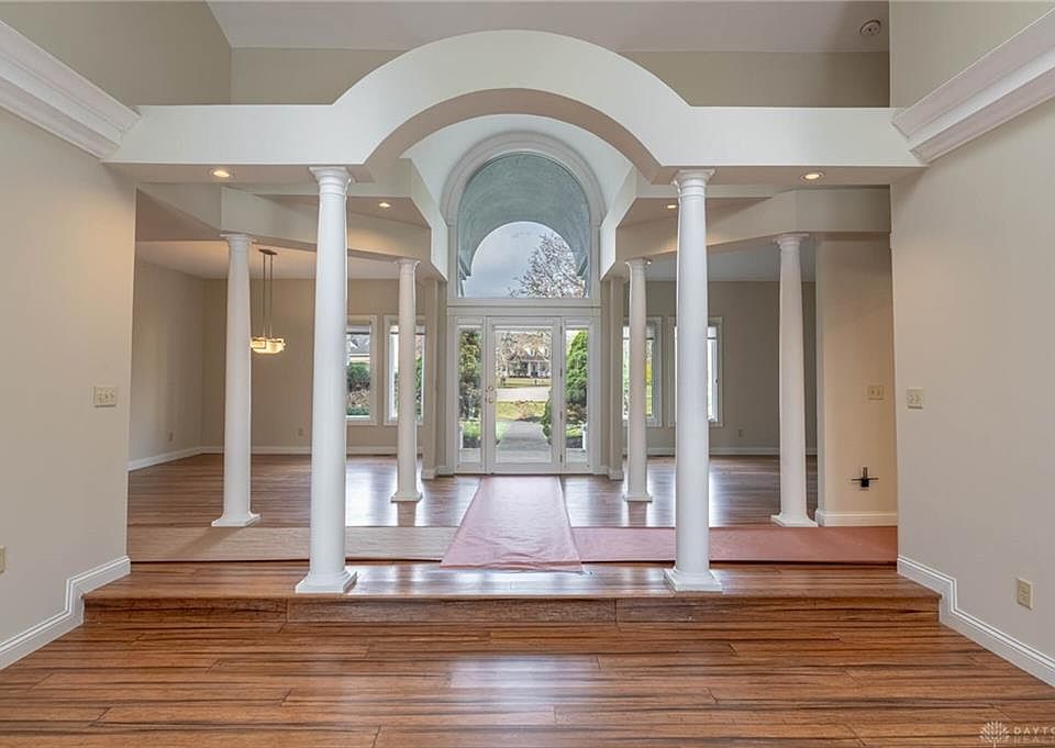 2633 Mountain Ash Ln, Dayton, OH 45458 Zillow