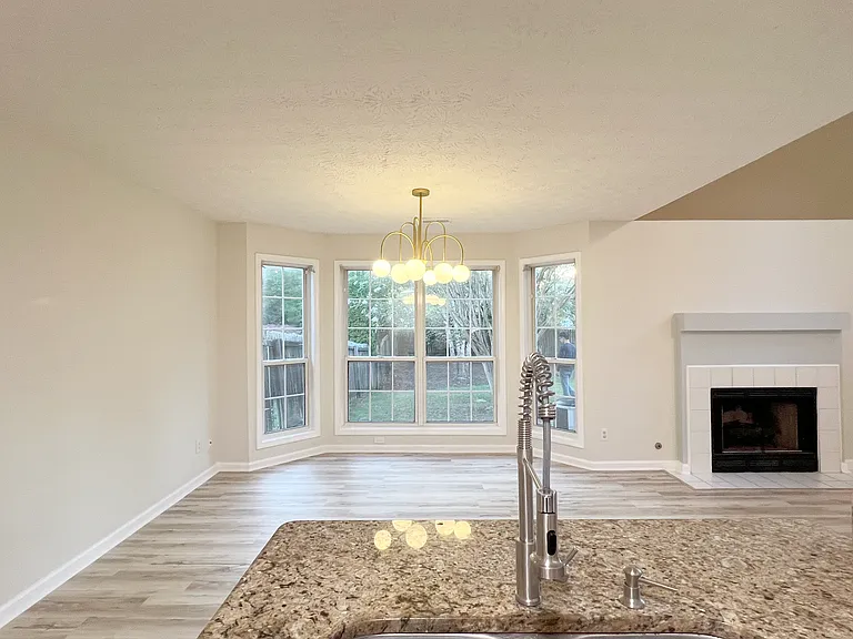 13457 Aventide Ln — Photo 7