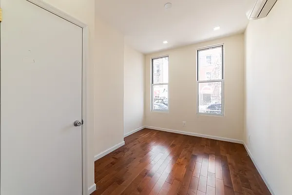 Rented by Joel Scharf, LREB | media 25