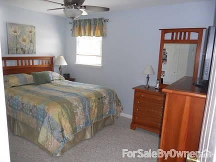 5th image of 35856 Dorchester Ave