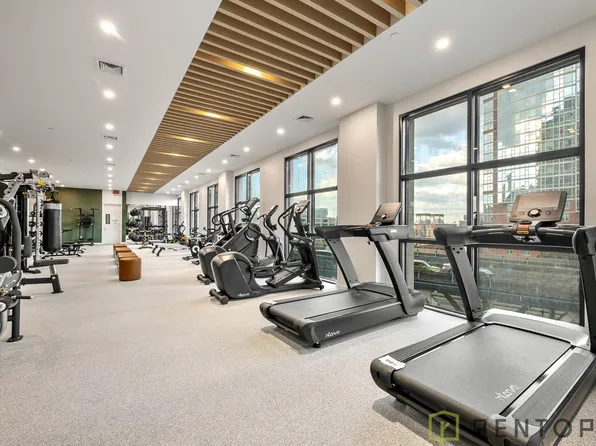 69 Adams Street image 15 of 21