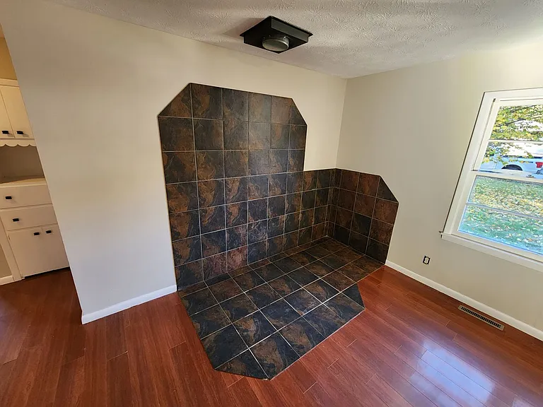 1319 S Prince Ln — Photo 6