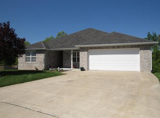 808 Silverado Ct, Ashland, MO 65010