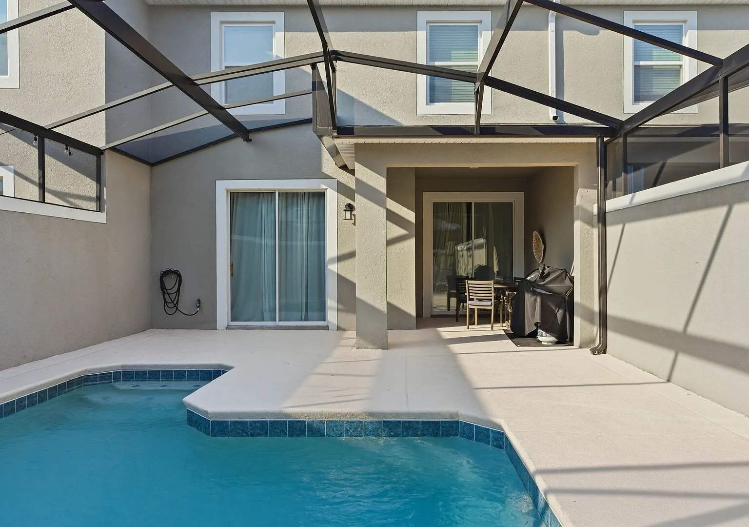 Chic 4BR Disney Retreat with Pool, Mickey Rooms — Photo 2