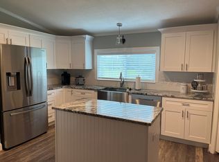 7442 Artifact Dr, Zephyrhills, FL 33541