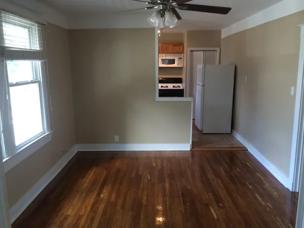 2633 Joseph St, New Orleans, LA 70115