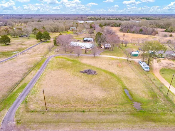 920 Vz County Road 3504, Wills Pt, TX 75169