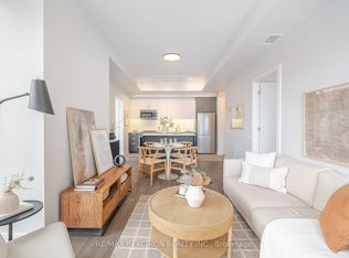 664 Spadina Ave #706, Toronto, ON M5S 2H8