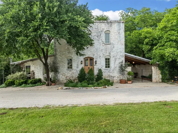 401 Avenue A, Valley Mills, TX 76689