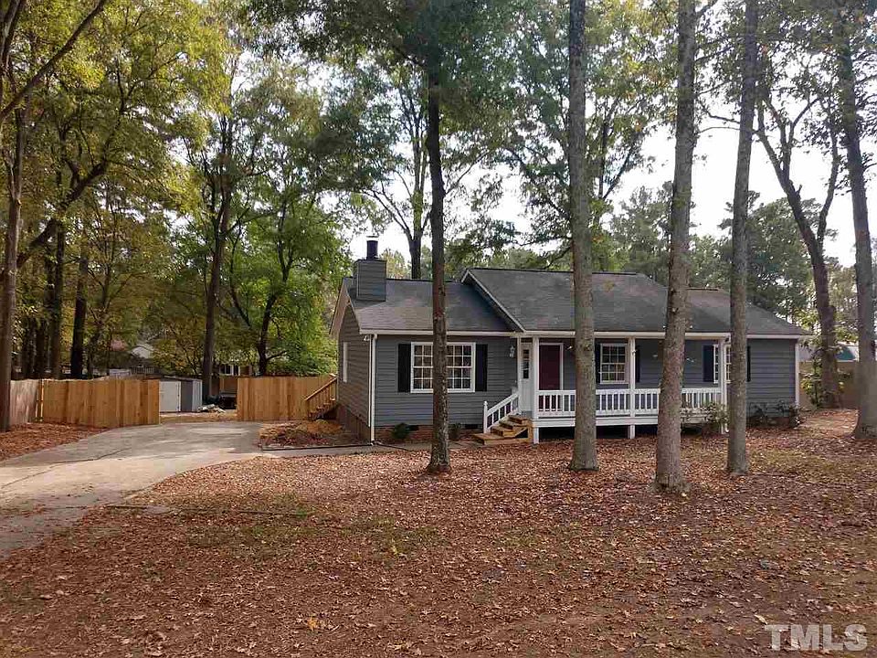 1st image of 2714 Woodmont Dr