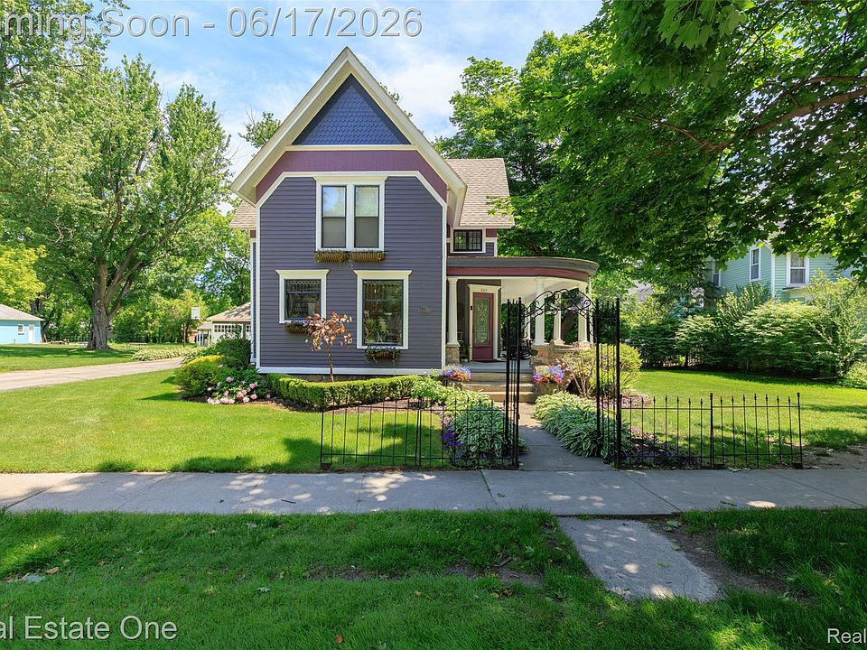 1st image of 342 N Main St