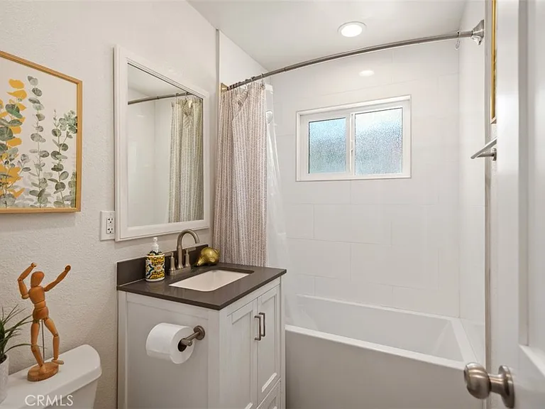 33782 Robles Dr — Photo 25