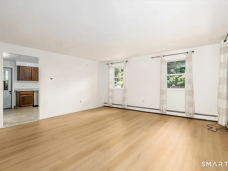 51 Rice Ln — Photo 10