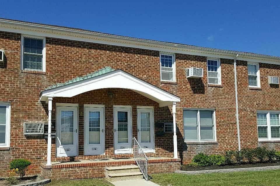 1st image of 7 36th St #7