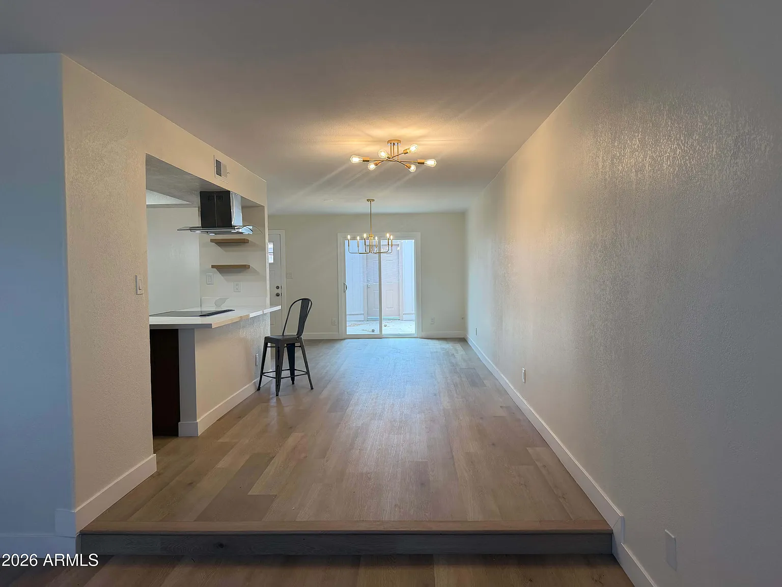 3 bed, 2.0 bath, 1520 sqft, $2,600 — Photo 4