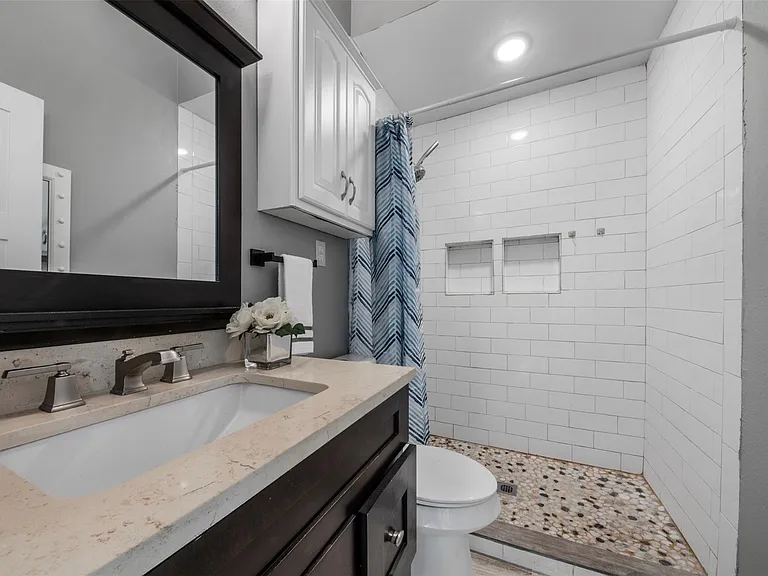 394 Road 5102 #H — Photo 13