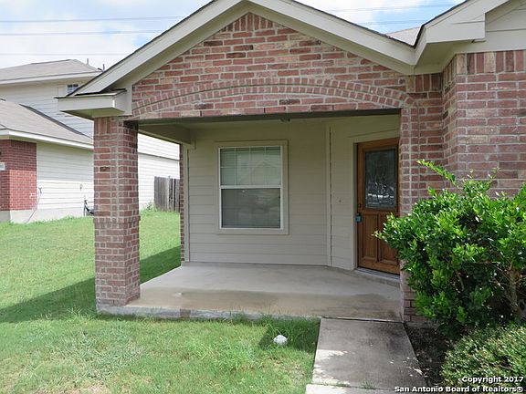 3rd image of 7915 Brinson Ct