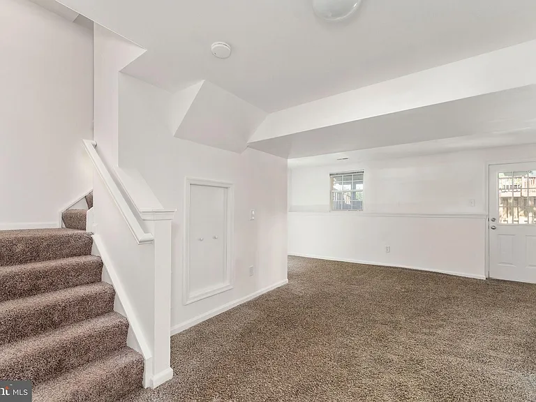 6219 Bella Dr — Photo 17